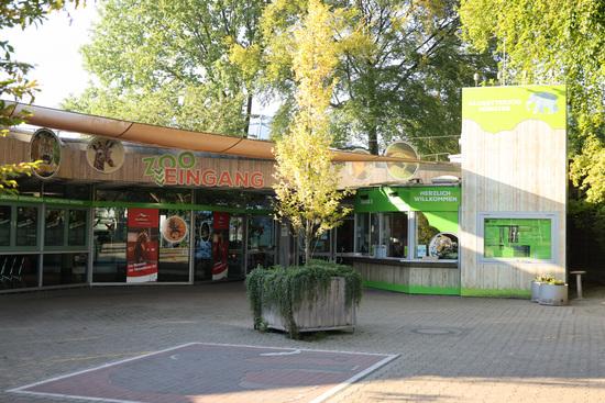 Blick auf den Eingang des Allwetterzoo M&uuml;nster.