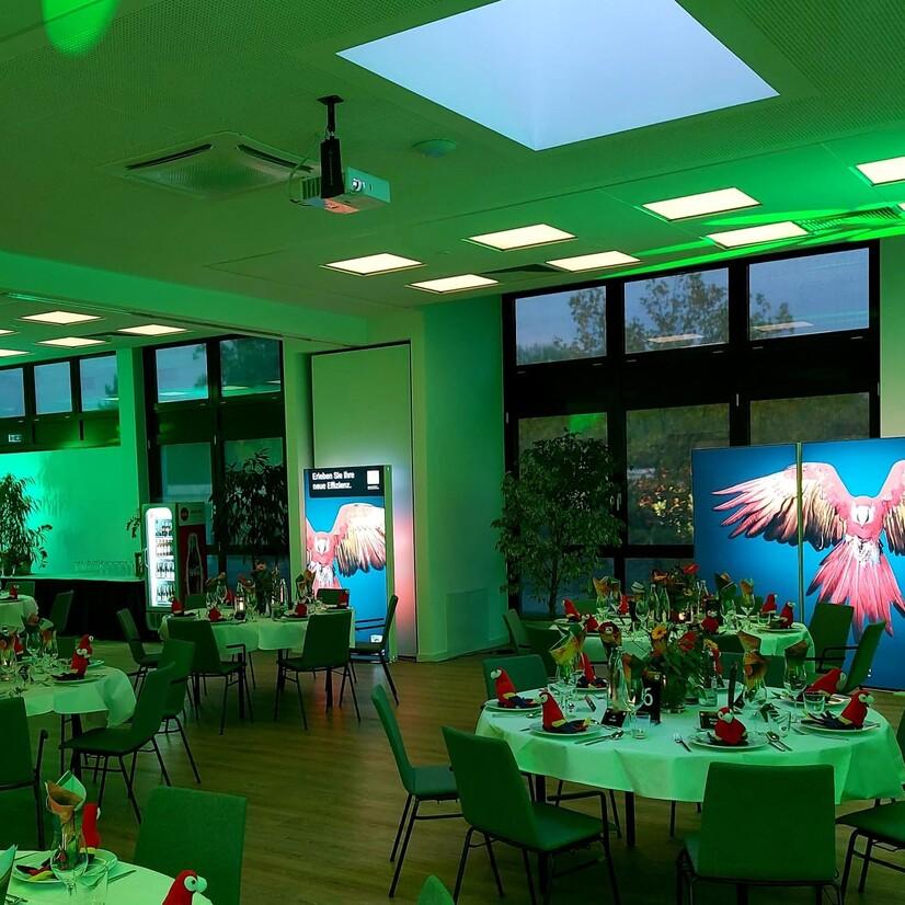 Die Meranti Tropenhalle eingedeckt und dekoriert f&uuml;r ein Firmenevent in M&uuml;nster