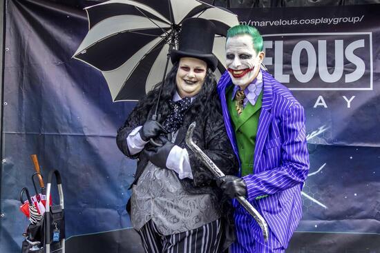 Cosplayer verkleidet als Joker beim galaktischen Wochenende